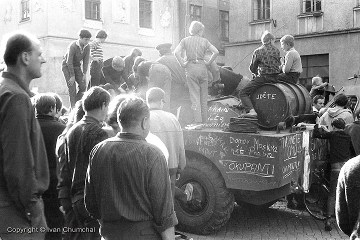 Srpen 1968 Valašské Meziříčí ( )